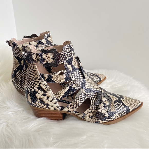 Nine West • snake print cut out booties - Picture 4 of 8